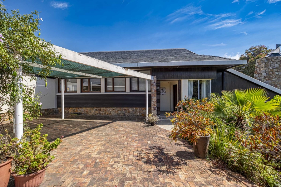 4 Bedroom Property for Sale in Parsons Hill Eastern Cape